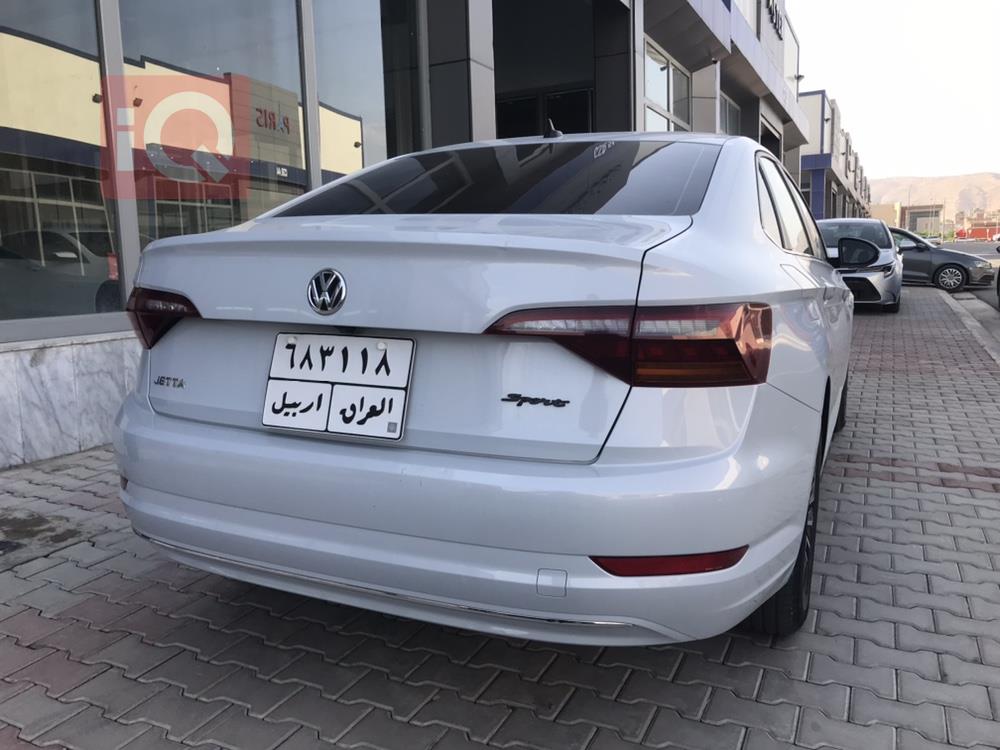 ڤۆڵکسواگن جێتا